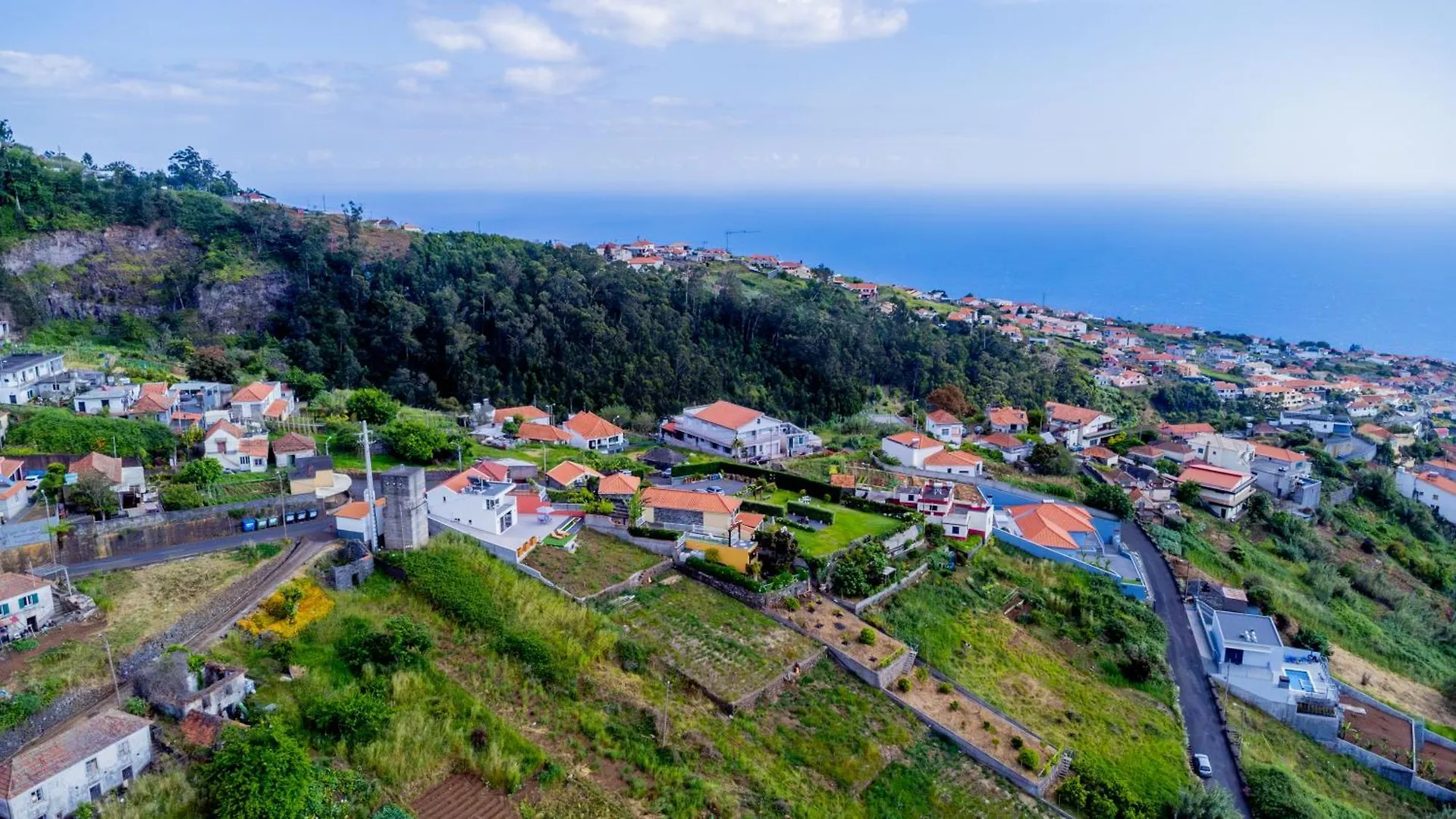 Brand New Private Modern Apartment With Patio And Sea View Calheta